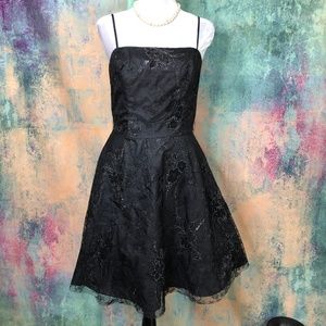 📍📍 Steppin' Out Lace Cocktail Bridesmaid Dress